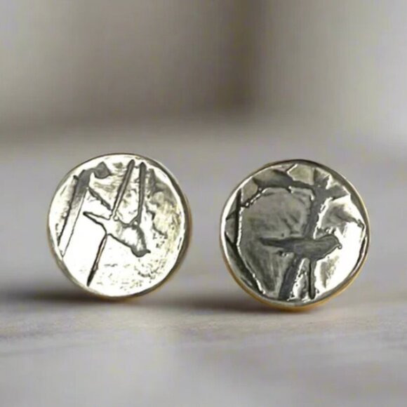 Sterling Silver Stud Earrings Small Round Bird Nature Handmade Andree Chenier - Picture 1 of 6